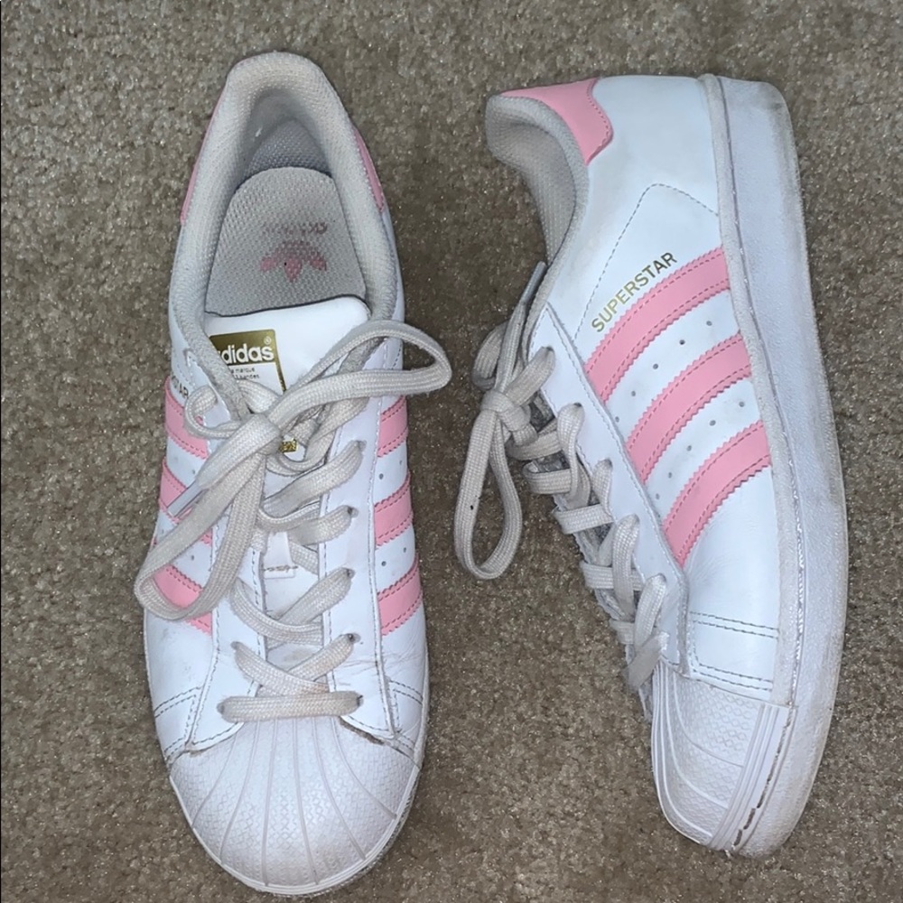 Women’s Adidas Original Superstar Sneakers